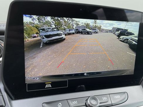 Used 2023 Chevrolet Blazer LT image 21