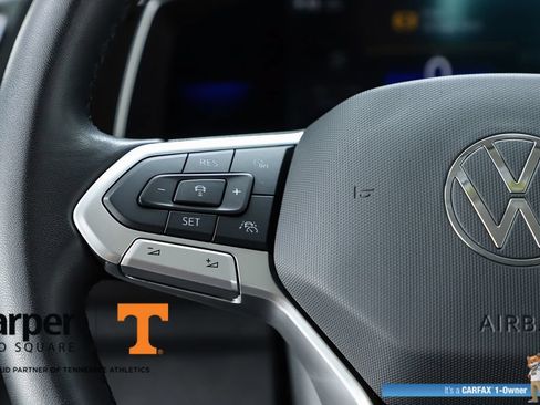 Certified 2023 Volkswagen Jetta SE FWD image 56