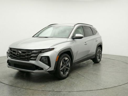 Used 2025 Hyundai Tucson SEL image 3