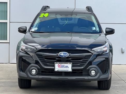 Used 2024 Subaru Outback Onyx Edition image 6