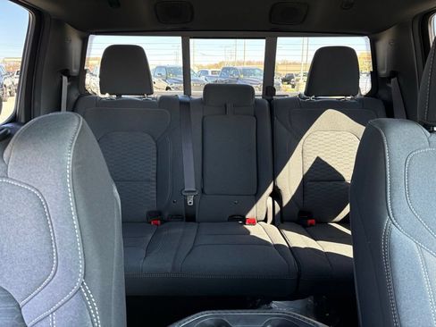 New 2026 RAM 1500 Big Horn AWD/4WD image 15