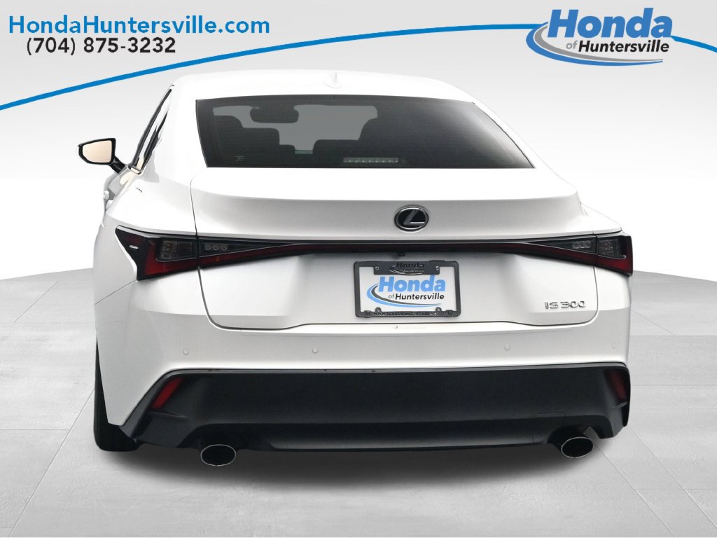 Used 2024 Lexus IS 300 w/ Comfort Package RWD image 7