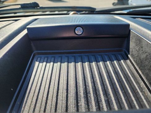 Used 2019 Ford F150 Platinum image 18