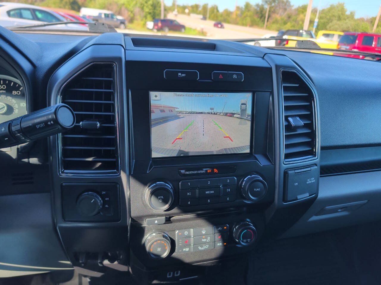 Used 2017 Ford F150 XLT w/ Equipment Group 302A Luxury AWD/4WD image 26