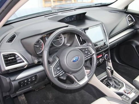 Used 2020 Subaru Forester Limited image 19