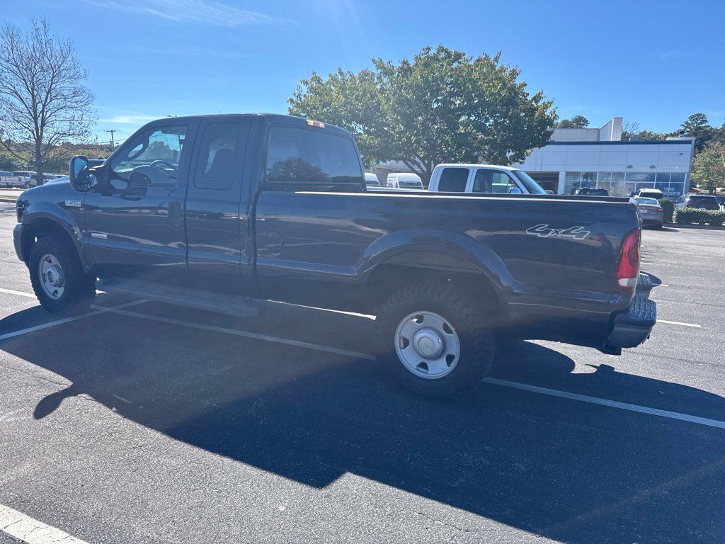 Used 2006 Ford F250 XL AWD/4WD image 9
