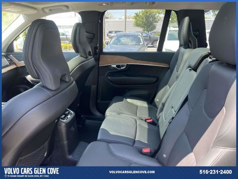 Used 2025 Volvo XC90 T8 Plus w/ Protection Package Premier AWD/4WD image 9