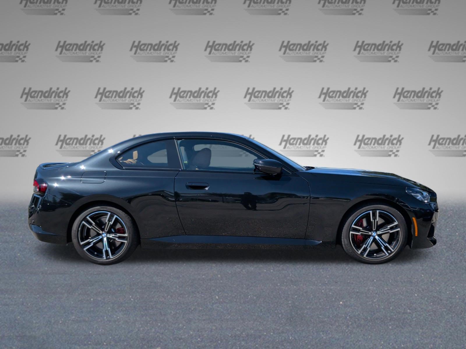 Used 2024 BMW 230i Coupe w/ Premium Package RWD image 6