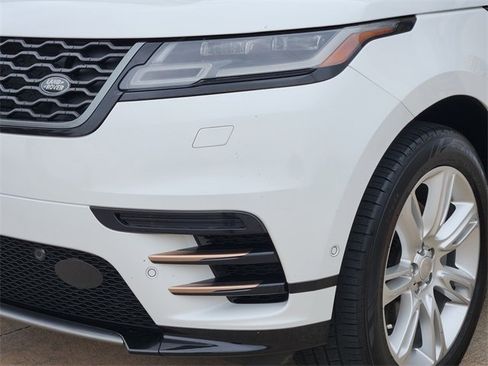 Used 2021 Land Rover Range Rover Velar R-Dynamic S image 8