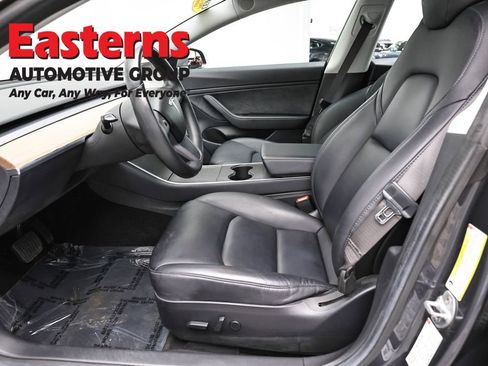 Used 2018 Tesla Model 3 Long Range AWD/4WD image 14