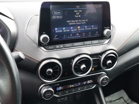 Used 2023 Nissan Sentra SR w/ Electronics Package image 18