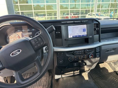 Certified 2024 Ford F250 XL RWD image 13
