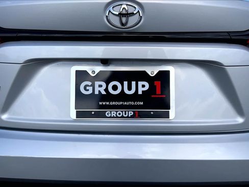 Used 2022 Toyota Corolla LE FWD image 10