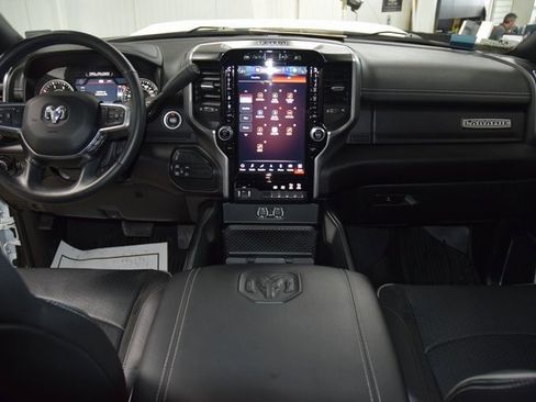 Used 2024 RAM 2500 Laramie w/ Night Edition image 29