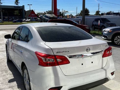 Used 2019 Nissan Sentra SV FWD image 7