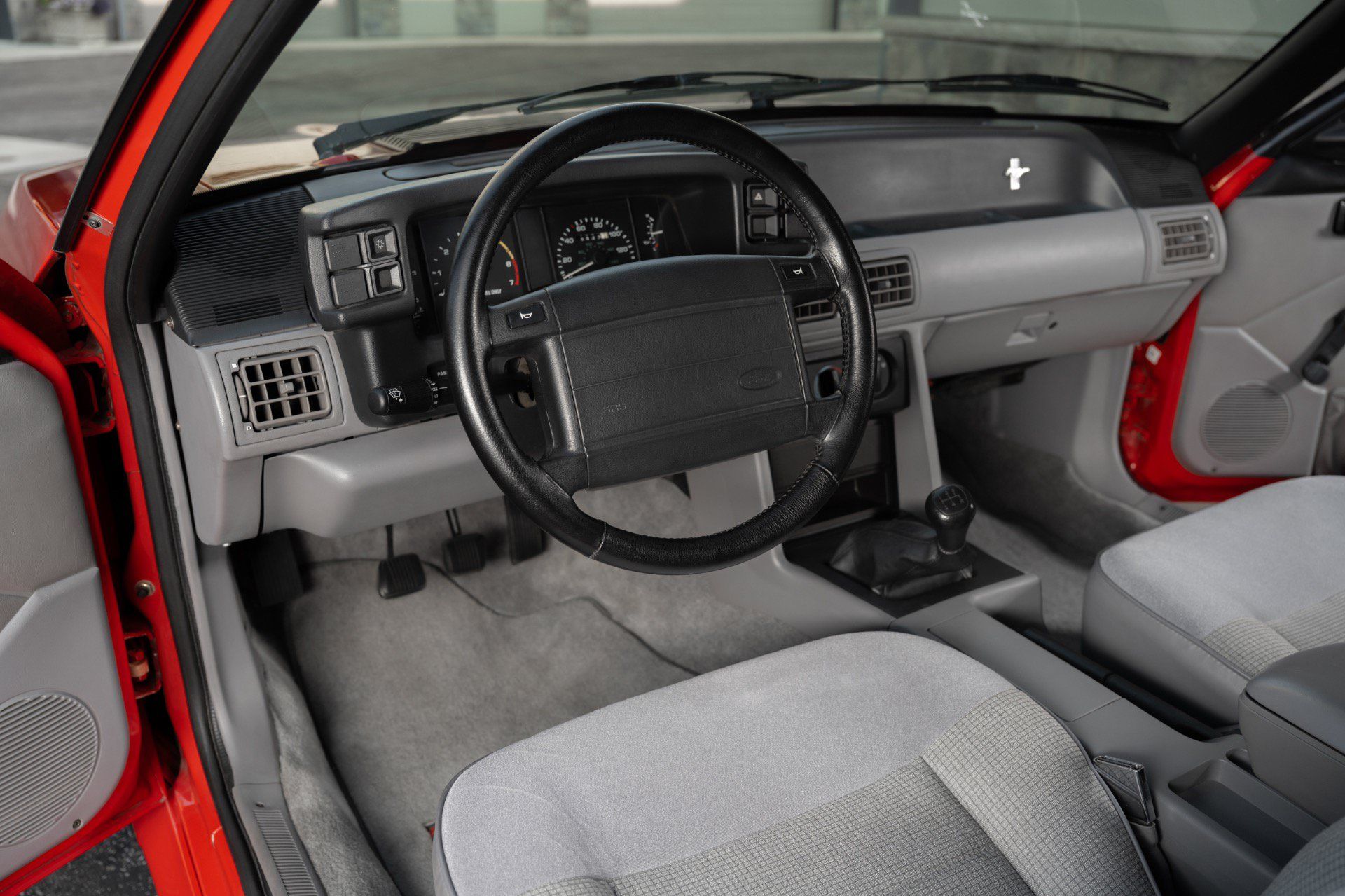 Used 1993 Ford Mustang Cobra RWD image 31