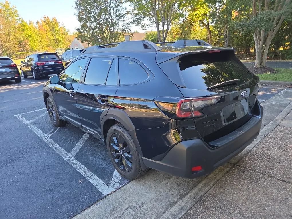 Used 2024 Subaru Outback Onyx Edition AWD/4WD image 2