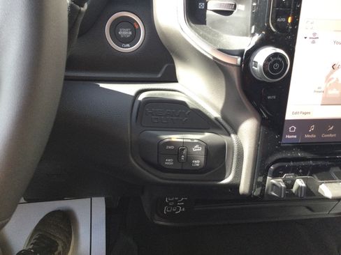 New 2026 RAM 2500 Big Horn image 12