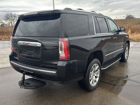 Used 2018 GMC Yukon Denali image 6