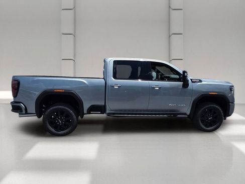 Used 2026 GMC Sierra 2500 AT4 w/ AT4 Premium Plus Package AWD/4WD image 6