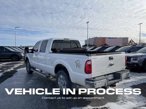 Used 2016 Ford F250 Lariat w/ Chrome Package image 5