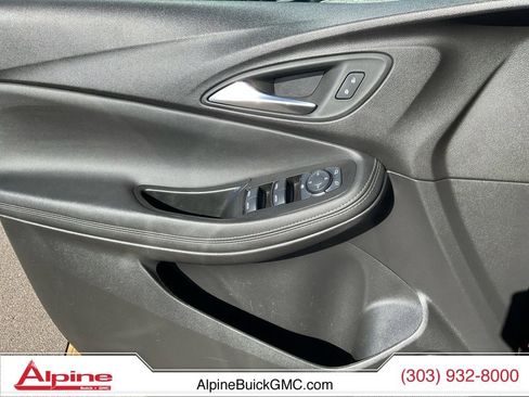 Used 2024 Buick Encore GX Sport Touring image 17