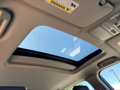 Used 2022 Honda CR-V EX-L image 13