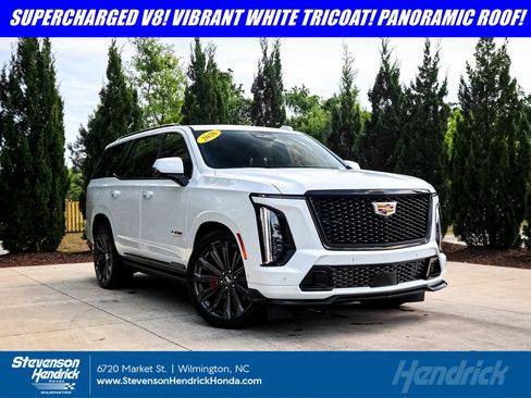 Used 2026 Cadillac Escalade V image 1