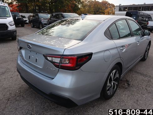 Used 2023 Subaru Legacy Premium image 4
