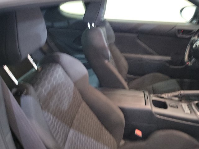 Used 2024 Toyota GR86 RWD image 7
