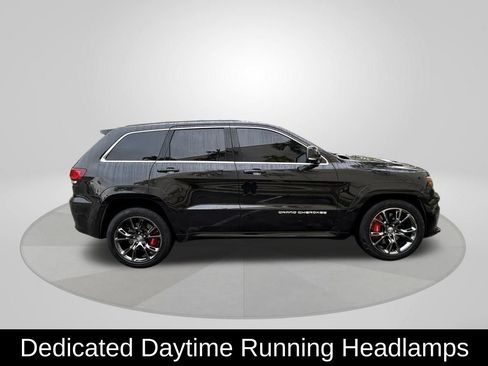 Used 2014 Jeep Grand Cherokee SRT image 8