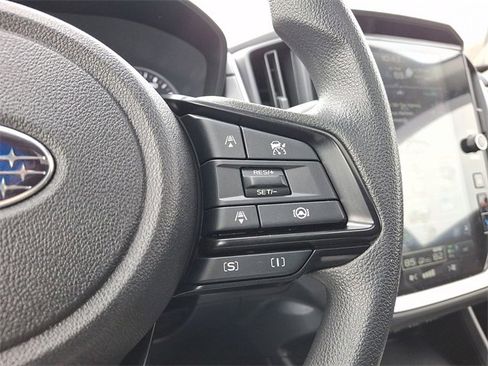 Used 2025 Subaru Crosstrek 2.0i Premium image 23