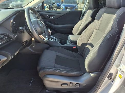 Certified 2025 Subaru Outback Premium image 6