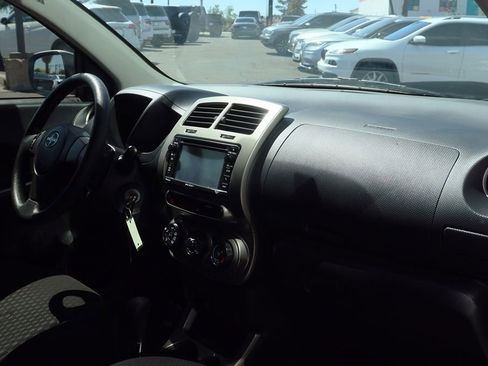 Used 2014 Scion xD image 35