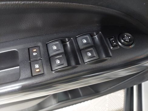 Used 2019 Chevrolet Colorado ZR2 AWD/4WD image 16