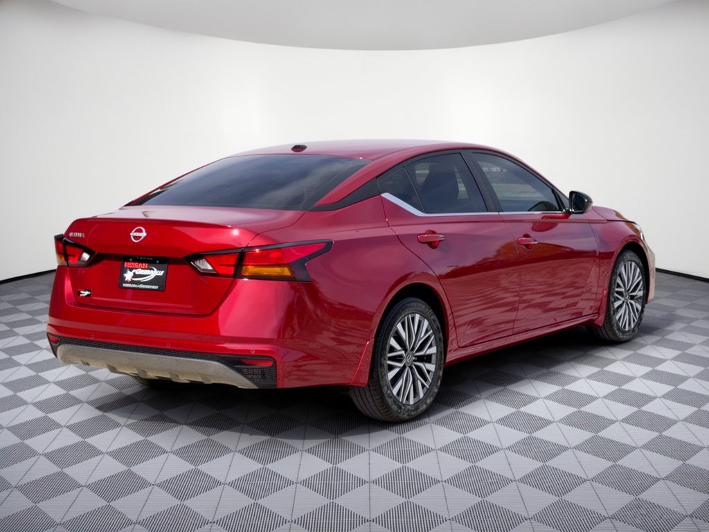 New 2026 Nissan Altima 2.5 SV FWD image 9