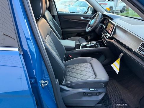 New 2026 Volkswagen Atlas SEL Premium R-Line image 23