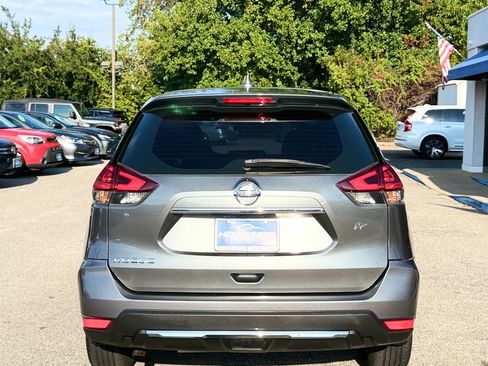 Used 2020 Nissan Rogue S FWD image 26