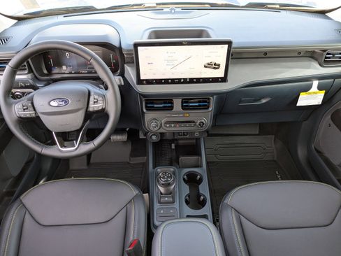 New 2025 Ford Maverick Lobo image 13