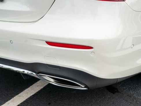 Used 2021 Mercedes-Benz E 350 Sedan image 15