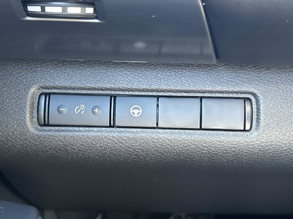 Used 2024 Nissan Pathfinder Rock Creek AWD/4WD image 18