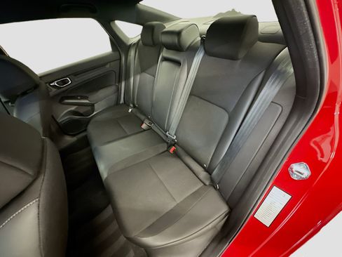 Used 2025 Honda Civic Sport image 28