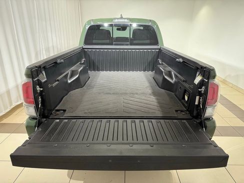 Certified 2022 Toyota Tacoma TRD Sport image 11