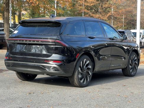 New 2026 Lincoln Nautilus Reserve w/ Jet Appearance Package image 4