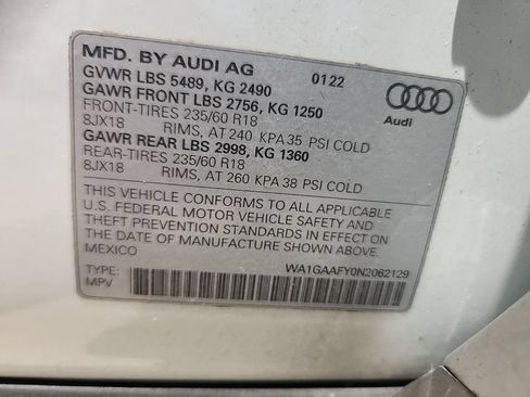 Used 2022 Audi Q5 2.0T Premium w/ Convenience Package AWD/4WD image 8