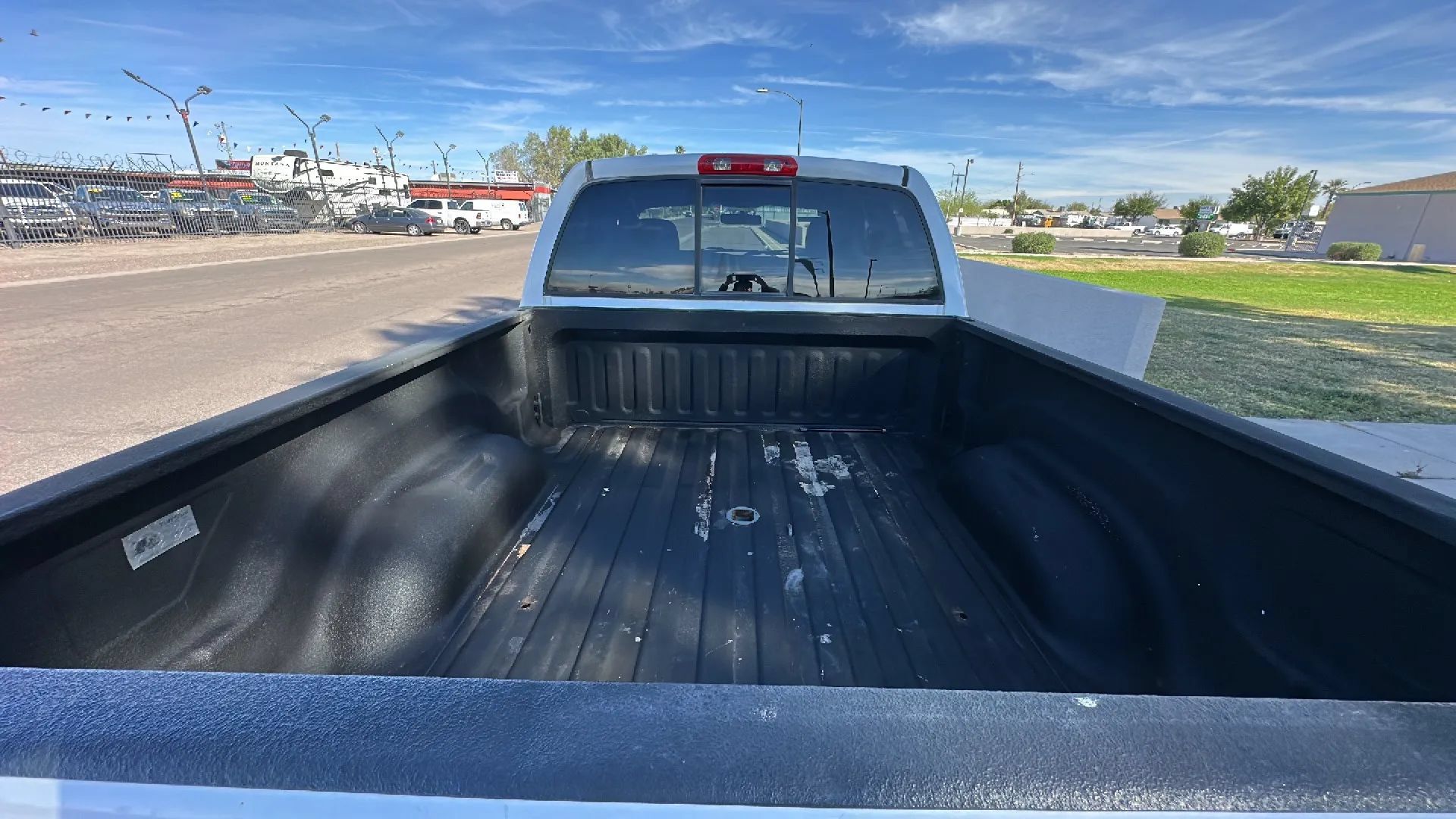 Used 2004 Dodge Ram 2500 Truck SLT w/ Trailer Tow Group RWD image 4