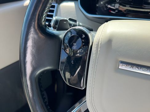 Used 2018 Land Rover Range Rover HSE AWD/4WD image 39