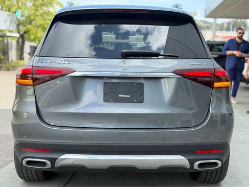 Used 2024 Mercedes-Benz GLE 450e 4MATIC image 3