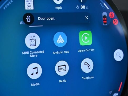 Used 2025 MINI Cooper Countryman S image 17