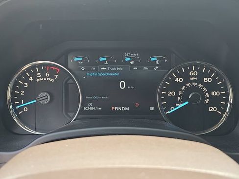 Used 2018 Ford F150 Lariat w/ Equipment Group 502A Luxury AWD/4WD image 19